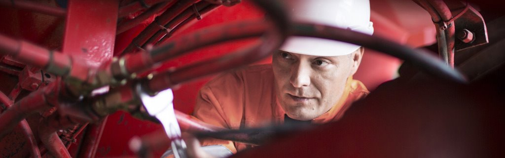 Reparasjon og overhaling av kraner