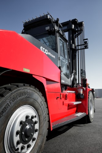 Kalmar electric forklift close